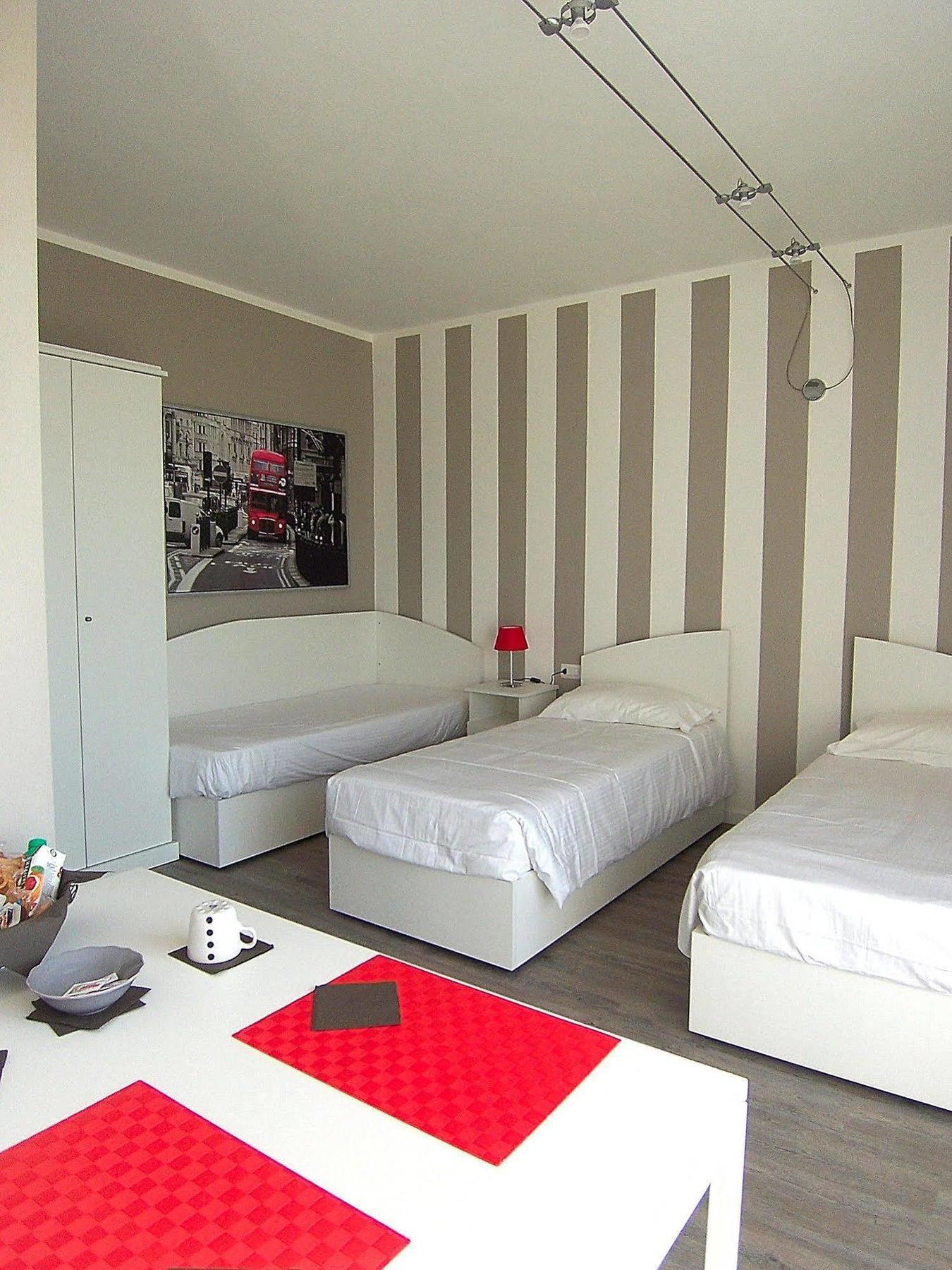 B&B Vinago Belvedere Mornago ภายนอก รูปภาพ