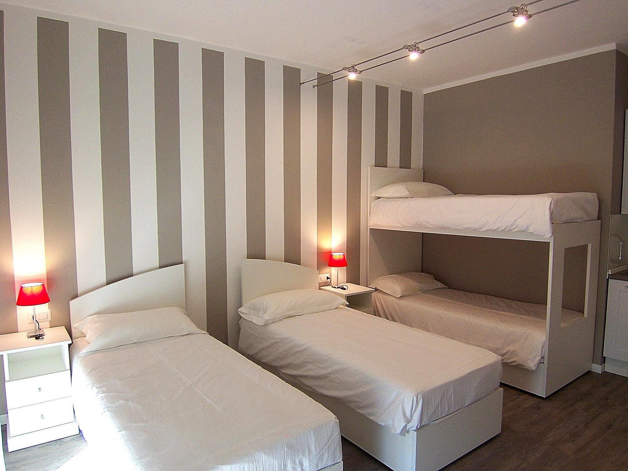 B&B Vinago Belvedere Mornago ภายนอก รูปภาพ