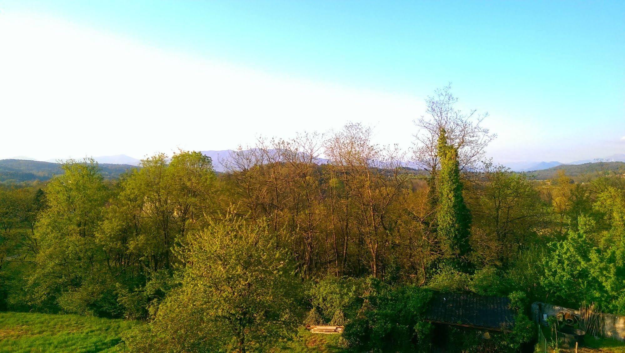 B&B Vinago Belvedere Mornago ภายนอก รูปภาพ